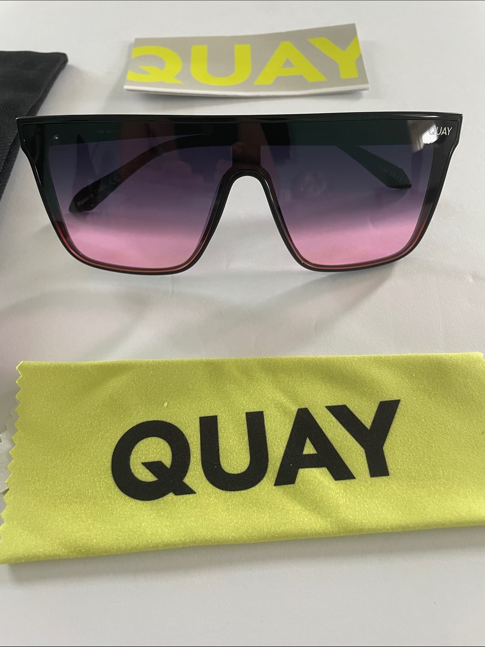 NWT Quay Nightfall Sunglasses Black/Teal Glow Gradient Lenses - Picture 4 of 11